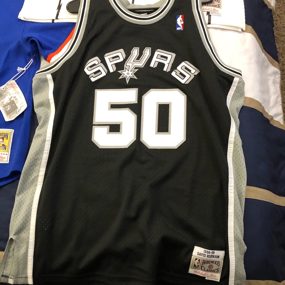 BRAND NEW SAN ANTONIO SPURS MITCHELL & NESS JERSEY